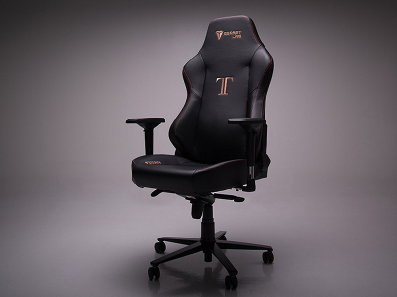 Illustration for article titled SecretLab Titan Review: A Big Gaming Chair For Big Gaming People